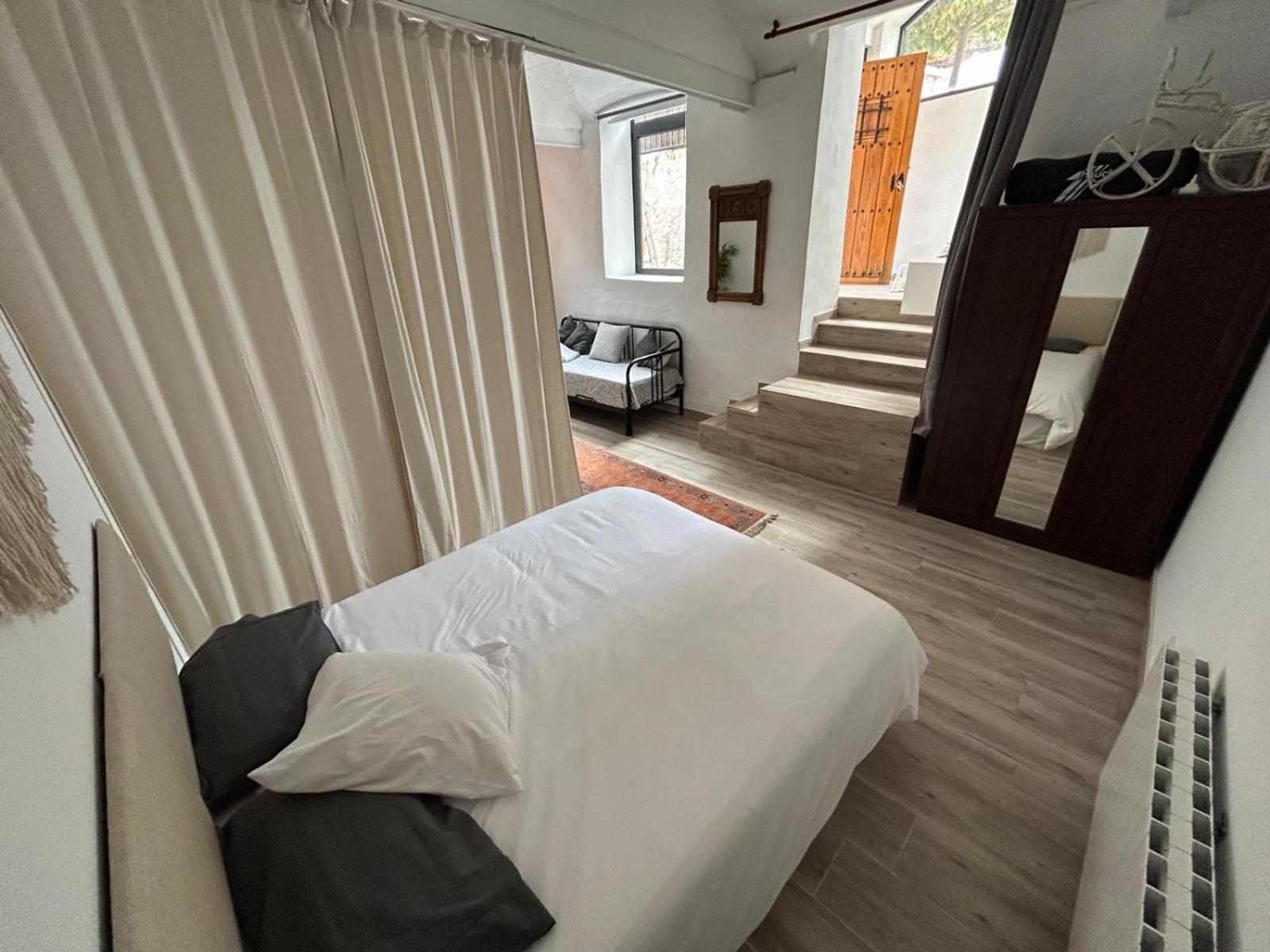 Costa Maresme, Barcelona ,Valentinos House & Pool Villa Vilassar De Dalt Exterior photo